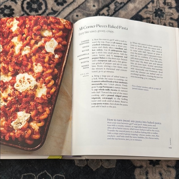 'I Dream of Dinner' Cookbook - Green Cover - Picture 3 of 3